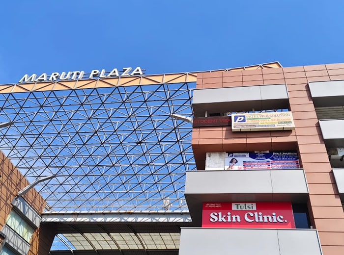 Maruti Plaza Domino's Piazza Coding