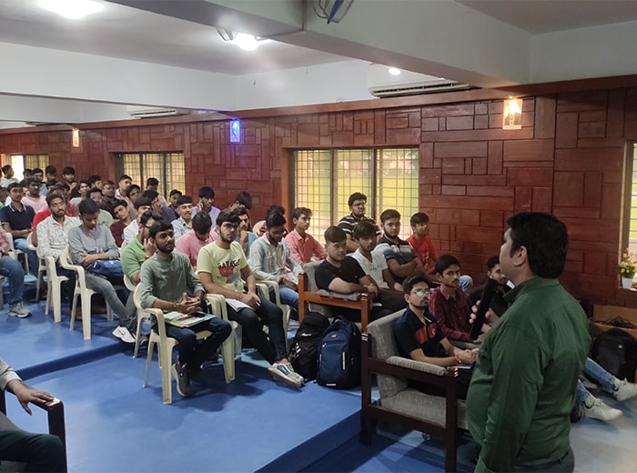 Seminar Training Placement Student