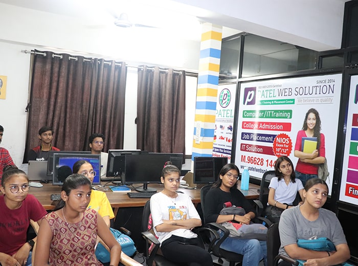 Practical course Live classes 10th and 12th standard